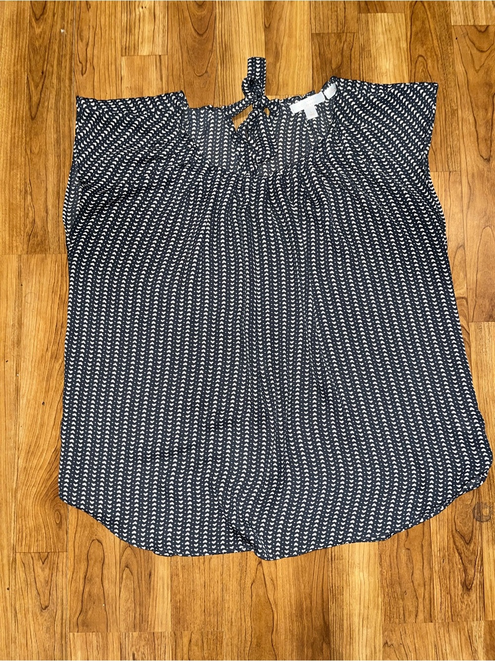 LC Lauren Conrad Heart Print Blouse